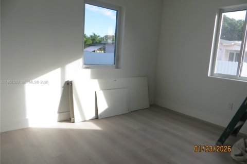 Снять в аренду виллу или дом в Майами, Флорида 3 спальни, 95.13м2, № 2006046 - фото 9