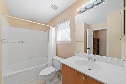 Condo in Delray Beach, Florida, 1 bedroom № 2393224 - photo 6