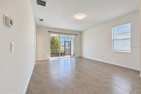 Villa ou maison à louer à Wesley Chapel, Floride: 3 chambres, 145.39 m2 № 2401135 - photo 4