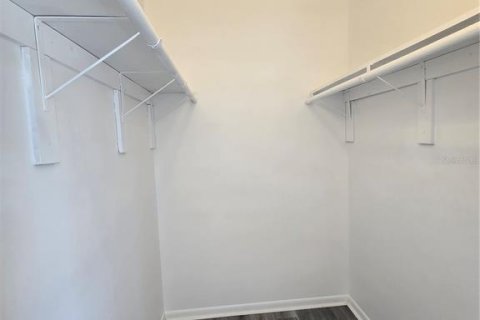 Снять в аренду кондоминиум в Орландо, Флорида 3 комнаты, 86.77м2, № 1743050 - фото 12