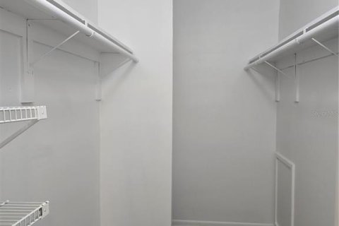 Снять в аренду кондоминиум в Орландо, Флорида 3 комнаты, 86.77м2, № 1743050 - фото 13
