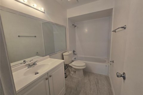 Снять в аренду кондоминиум в Орландо, Флорида 3 комнаты, 86.77м2, № 1743050 - фото 11