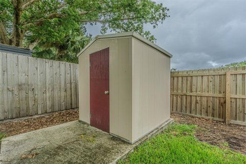 House in Dunedin, Florida 3 bedrooms, 108.14 sq.m. № 2266708 - photo 25