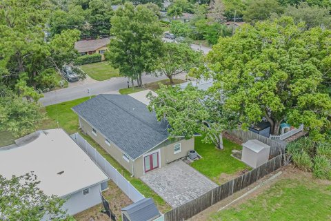 House in Dunedin, Florida 3 bedrooms, 108.14 sq.m. № 2266708 - photo 4