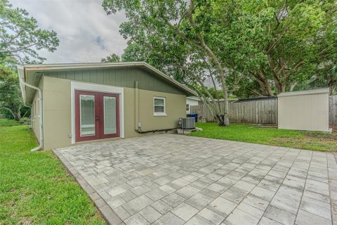 House in Dunedin, Florida 3 bedrooms, 108.14 sq.m. № 2266708 - photo 24