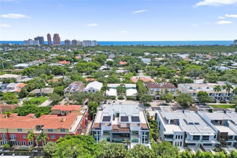 Villa ou maison à vendre à Fort Lauderdale, Floride: 4 chambres, 282.52 m2 № 1898381 - photo 5