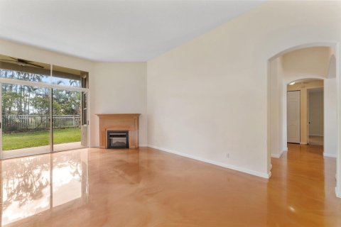 House in Lake Worth, Florida 5 bedrooms, 267.09 sq.m. № 2405860 - photo 6