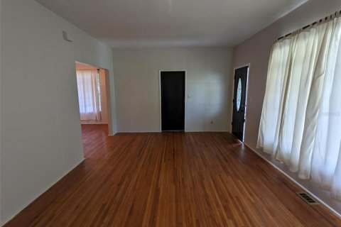 House in Lakeland, Florida 3 bedrooms, 112.13 sq.m. № 1907127 - photo 6