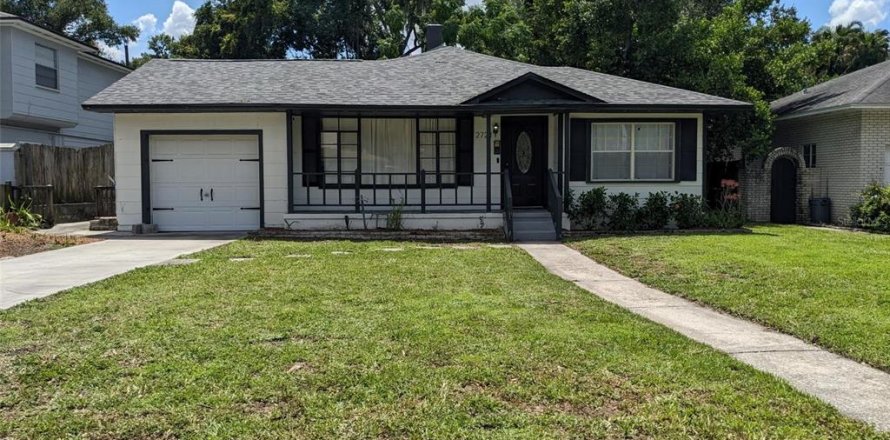 House in Lakeland, Florida 3 bedrooms, 112.13 sq.m. № 1907127