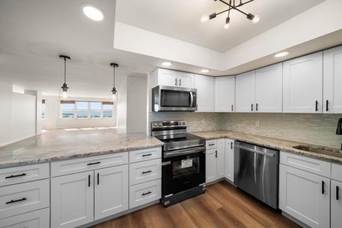 Copropriété à vendre à Saint Petersburg, Floride: 2 chambres, 157.93 m2 № 2399506 - photo 9