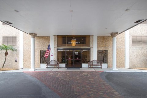 Copropriété à vendre à Saint Petersburg, Floride: 2 chambres, 157.93 m2 № 2399506 - photo 5