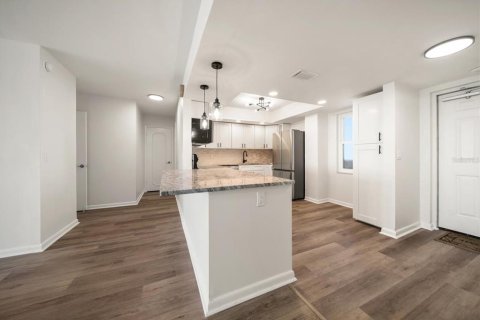 Copropriété à vendre à Saint Petersburg, Floride: 2 chambres, 157.93 m2 № 2399506 - photo 8