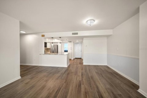 Copropriété à vendre à Saint Petersburg, Floride: 2 chambres, 157.93 m2 № 2399506 - photo 14