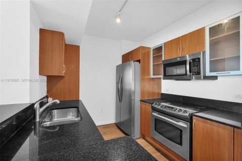 Copropriété à louer à Aventura, Floride: 2 chambres, 101.45 m2 № 2050027 - photo 30