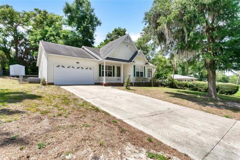 Villa ou maison à vendre à Mount Dora, Floride: 3 chambres, 156.82 m2 № 2148339 - photo 2