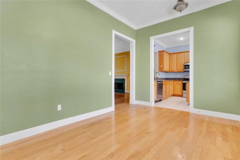 Villa ou maison à vendre à Mount Dora, Floride: 3 chambres, 156.82 m2 № 2148339 - photo 11