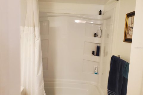 Condo in Seminole, Florida, 2 bedrooms № 2237321 - photo 20
