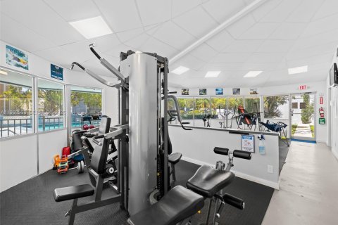 Copropriété à vendre à Hallandale Beach, Floride: 2 chambres, 101.45 m2 № 2031229 - photo 26