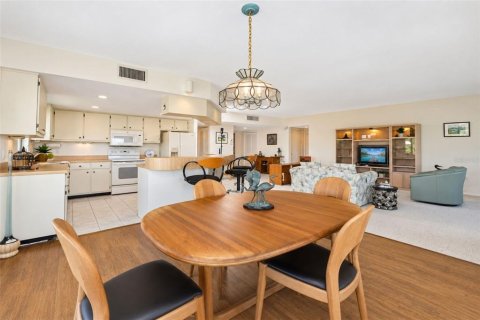 Condominio en venta en Punta Gorda, Florida, 2 dormitorios, 140.84 m2 № 2418394 - foto 15