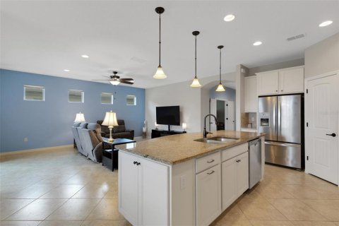 House in Davenport, Florida 2 bedrooms, 170.1 sq.m. № 1899975 - photo 15