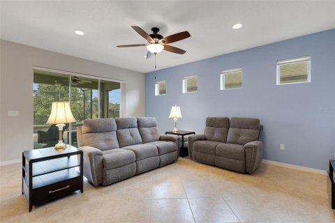 House in Davenport, Florida 2 bedrooms, 170.1 sq.m. № 1899975 - photo 9