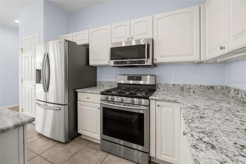 House in Summerfield, Florida 2 bedrooms, 163.69 sq.m. № 1874053 - photo 15