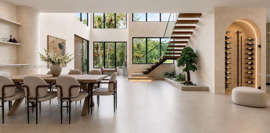 House in Miami, Florida 6 bedrooms, 643.63 sq.m. № 2189055
