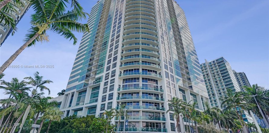 Condo à Miami, Floride, 1 chambre  № 1973722