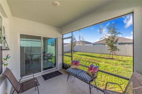 Villa ou maison à vendre à Haines City, Floride: 3 chambres, 155.05 m2 № 2344836 - photo 26