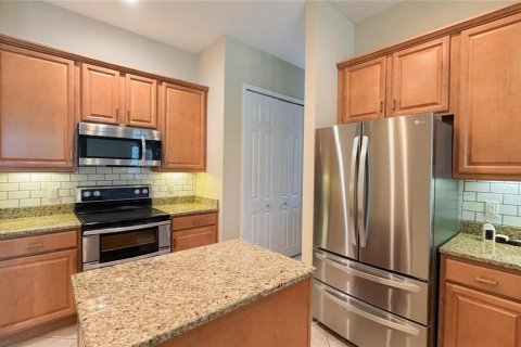 Casa en alquiler en Windermere, Florida, 4 dormitorios, 233.74 m2 № 1918836 - foto 3