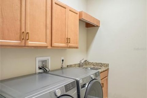 Casa en alquiler en Windermere, Florida, 4 dormitorios, 233.74 m2 № 1918836 - foto 6