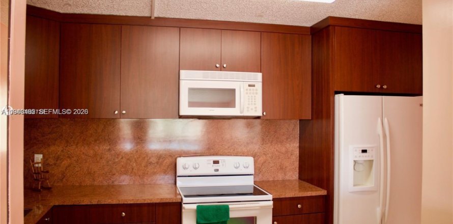 Condominio en Homestead, Florida, 2 dormitorios  № 2001901