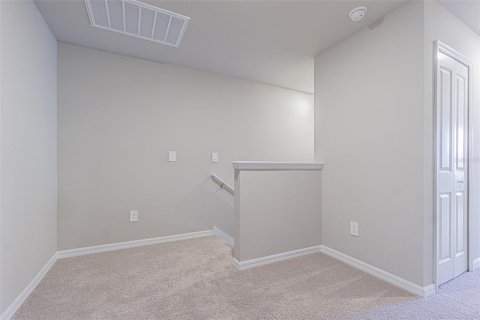 Снять в аренду таунхаус в Уэсли-Чепел, Флорида 6 комнат, 145.3м2, № 1824545 - фото 11