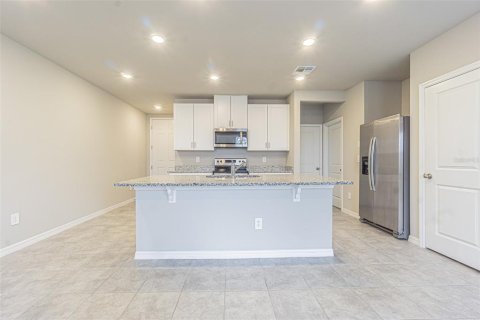 Снять в аренду таунхаус в Уэсли-Чепел, Флорида 6 комнат, 145.3м2, № 1824545 - фото 5