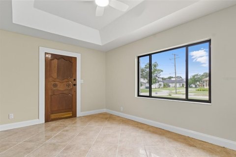 Casa en alquiler en Tampa, Florida, 4 dormitorios, 372.82 m2 № 1913502 - foto 24