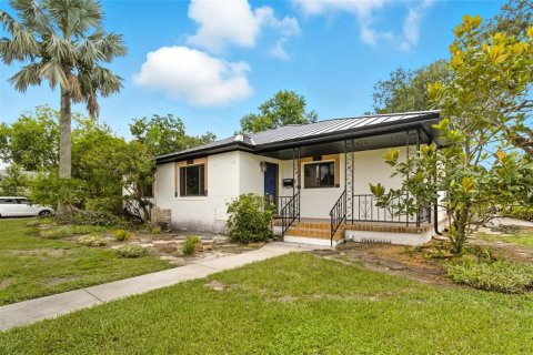 Casa en alquiler en Tampa, Florida, 4 dormitorios, 372.82 m2 № 1913502 - foto 1