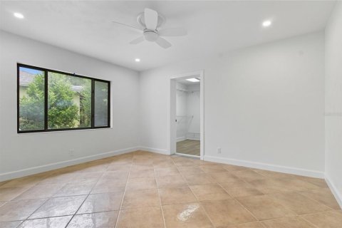 Casa en alquiler en Tampa, Florida, 4 dormitorios, 372.82 m2 № 1913502 - foto 14