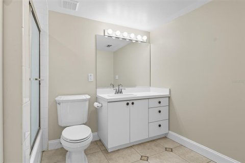 Casa en alquiler en Tampa, Florida, 4 dormitorios, 372.82 m2 № 1913502 - foto 29