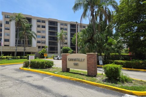 Condominio en venta en Miami, Florida, 2 dormitorios, 128.21 m2 № 1940032 - foto 27
