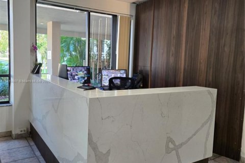 Condominio en venta en Miami, Florida, 2 dormitorios, 128.21 m2 № 1940032 - foto 15