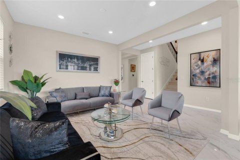 Villa ou maison à vendre à Orlando, Floride: 5 chambres, 350.89 m2 № 1917022 - photo 4
