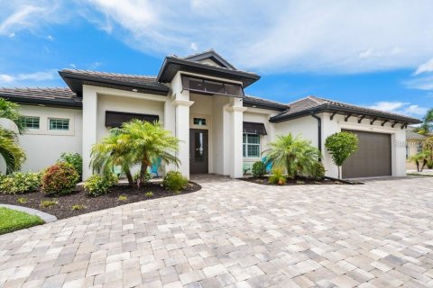 Touwnhouse à louer à Port Charlotte, Floride: 3 chambres, 278.43 m2 № 1721792 - photo 1
