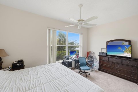 Casa en venta en Palm City, Florida, 3 dormitorios, 181.35 m2 № 2078364 - foto 17