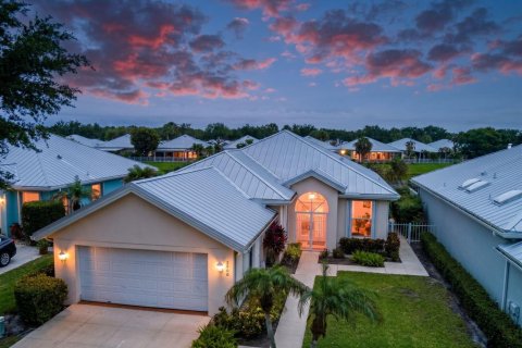 Casa en Palm City, Florida 3 dormitorios, 181.35 m2 № 2078364