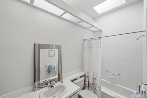 Casa en venta en Palm City, Florida, 3 dormitorios, 181.35 m2 № 2078364 - foto 23