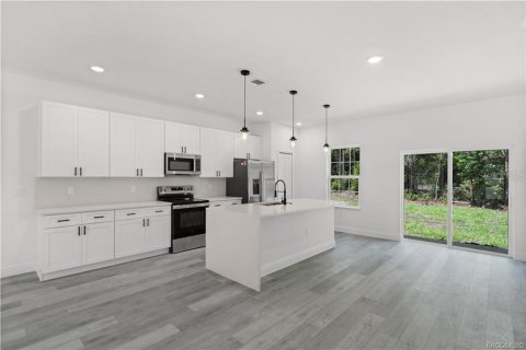 House in Citrus Springs, Florida 4 bedrooms, 164.81 sq.m. № 2207227 - photo 6