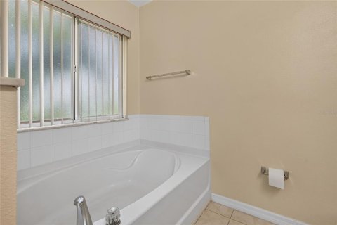Touwnhouse à vendre à Kissimmee, Floride: 2 chambres, 128.76 m2 № 2230097 - photo 17