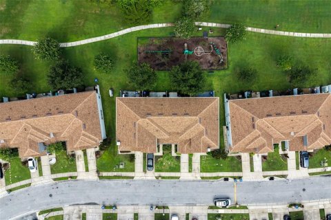 Touwnhouse à vendre à Kissimmee, Floride: 2 chambres, 128.76 m2 № 2230097 - photo 24