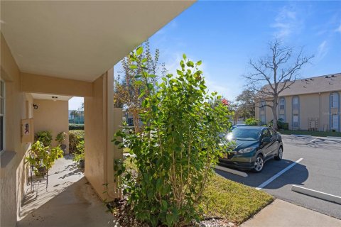 Condo in Ormond Beach, Florida, 2 bedrooms  № 1539922 - photo 28
