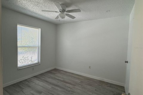 Appartement à louer à Englewood, Floride: 2 chambres, 75.07 m2 № 2131419 - photo 8